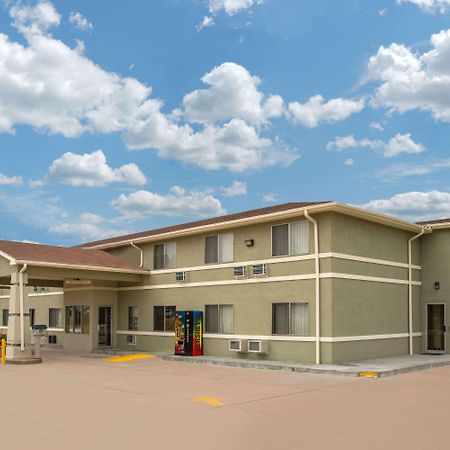 Days Inn By Wyndham נורת' פלאט מראה חיצוני תמונה