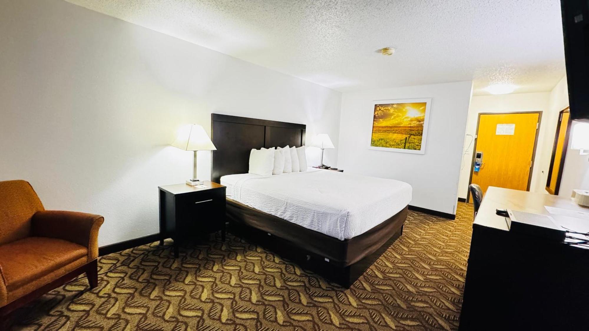 Days Inn By Wyndham נורת' פלאט מראה חיצוני תמונה